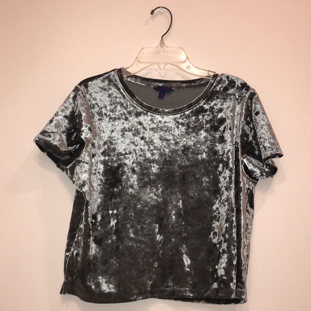 Crushed velvet top